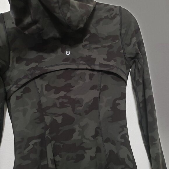 Lululemon Hooded Define Jacket - Picture 11 of 14